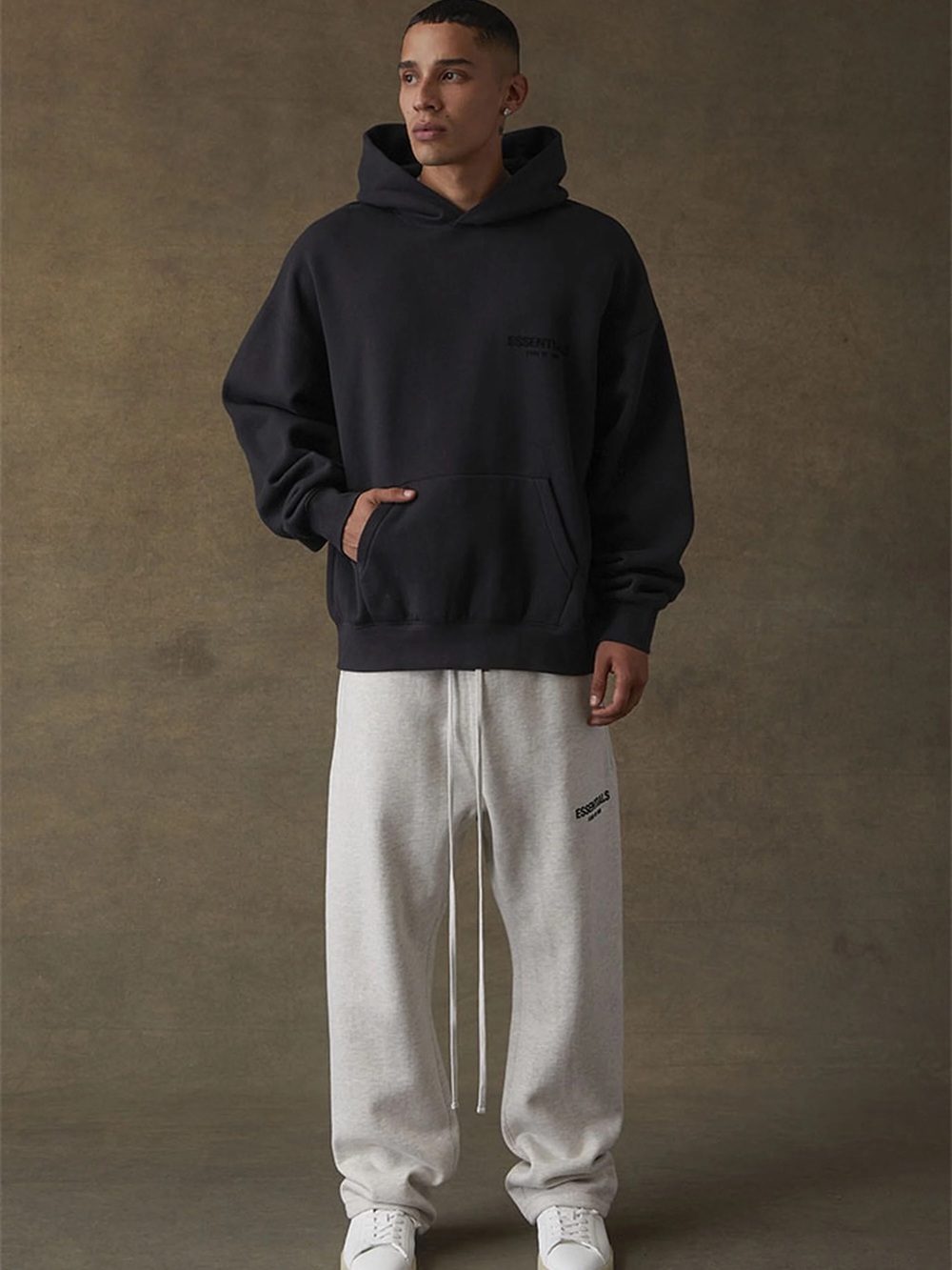 Fear of God Essentials Black Pullover Stretch Limo Hoodie - Picture 6 of 10